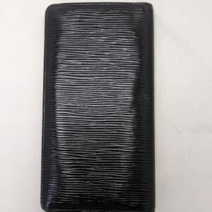 Louis Vuitton Long Bifold Wallet